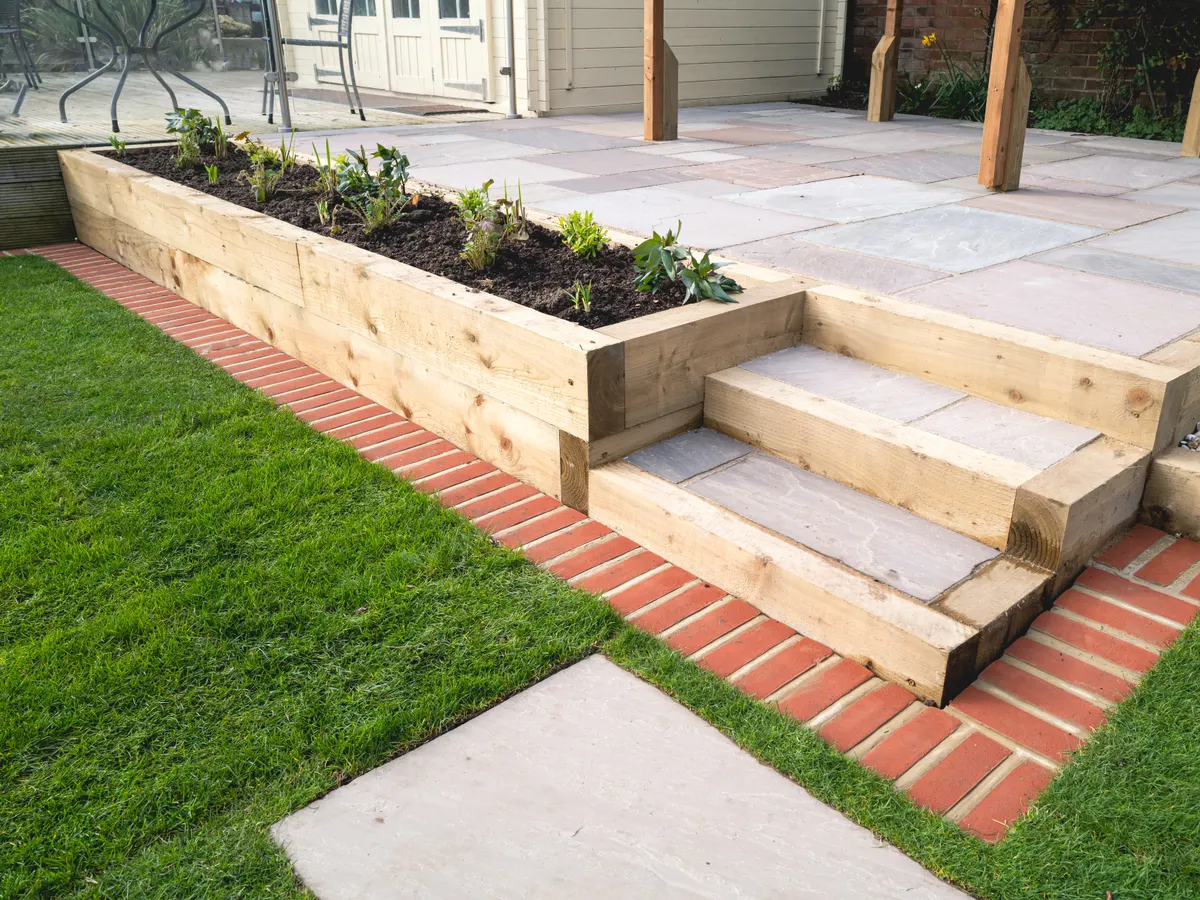 Retaining walls