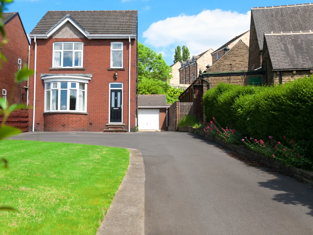 Tarmac driveways